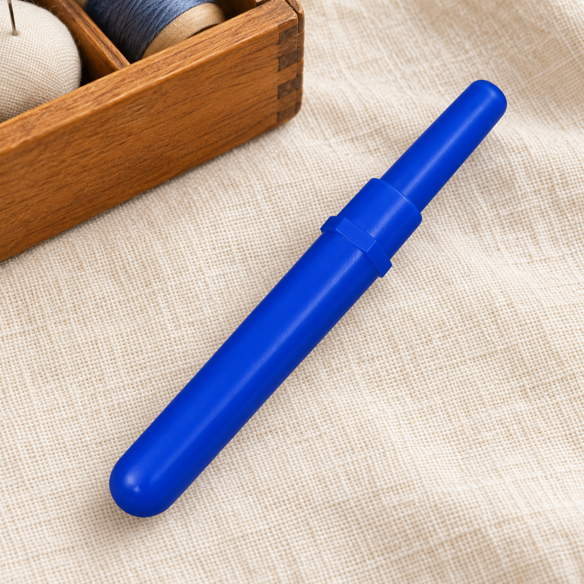Blue Capped Seam Ripper — product structure