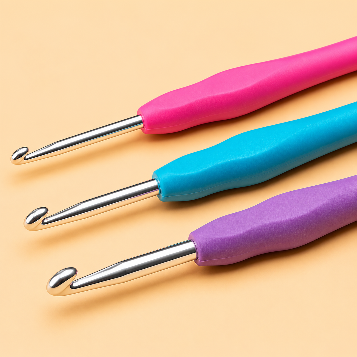 Soft-Grip Crochet Hooks, 3 mm, 4 mm and 5 mm — product detail